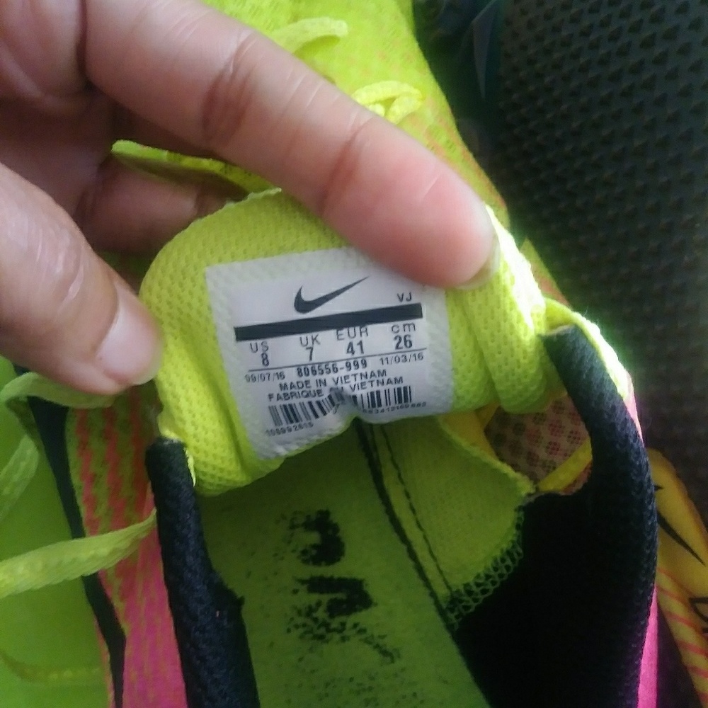 Nike spikes